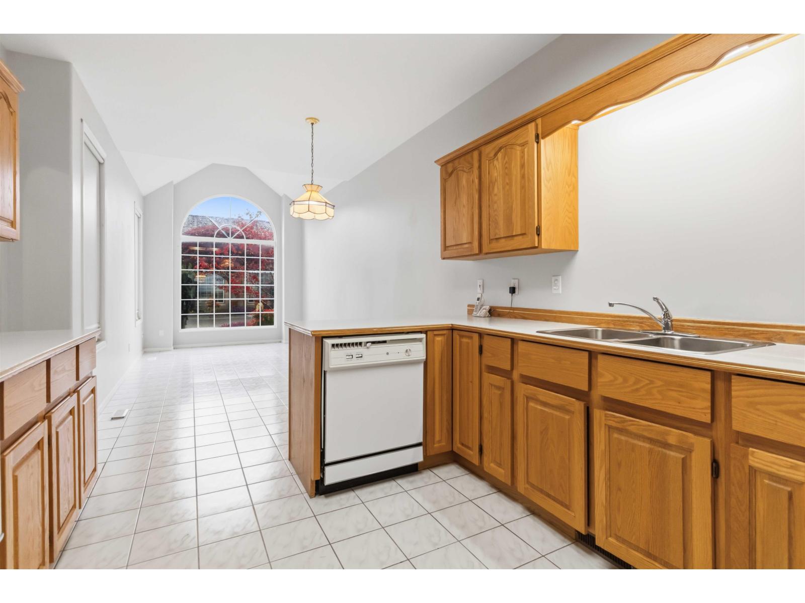 112 46385 First Avenue, Chilliwack Proper East, Chilliwack, British Columbia  V2P 1W8 - Photo 7 - R3112224