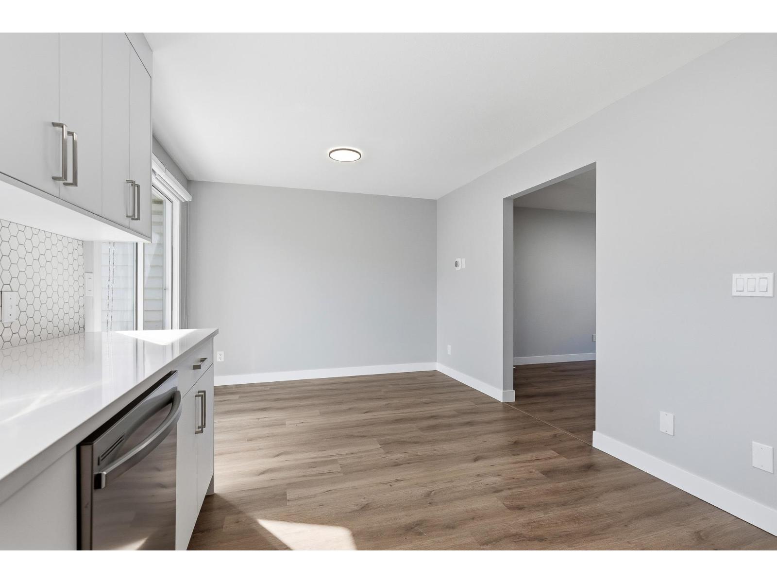 28 5904 Vedder Road, Vedder Crossing, Chilliwack, British Columbia  V2R 3E7 - Photo 14 - R3109388