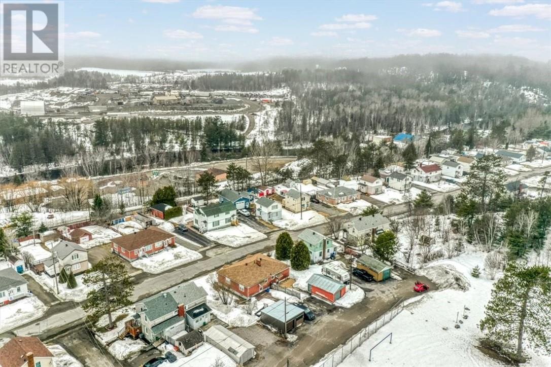 28 First Avenue N, Levack, Ontario  P0M 2C0 - Photo 33 - 2127178