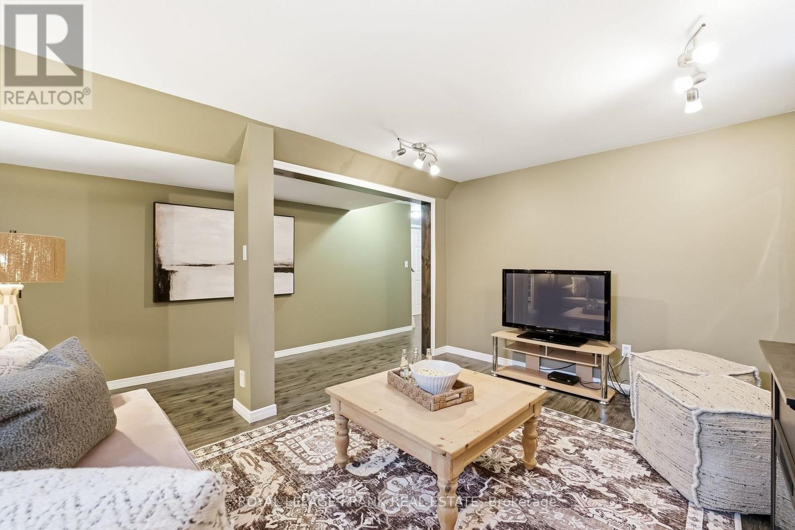 70 Weldrick Crescent, Clarington, Ontario  L1C 5E7 - Photo 35 - E13012596