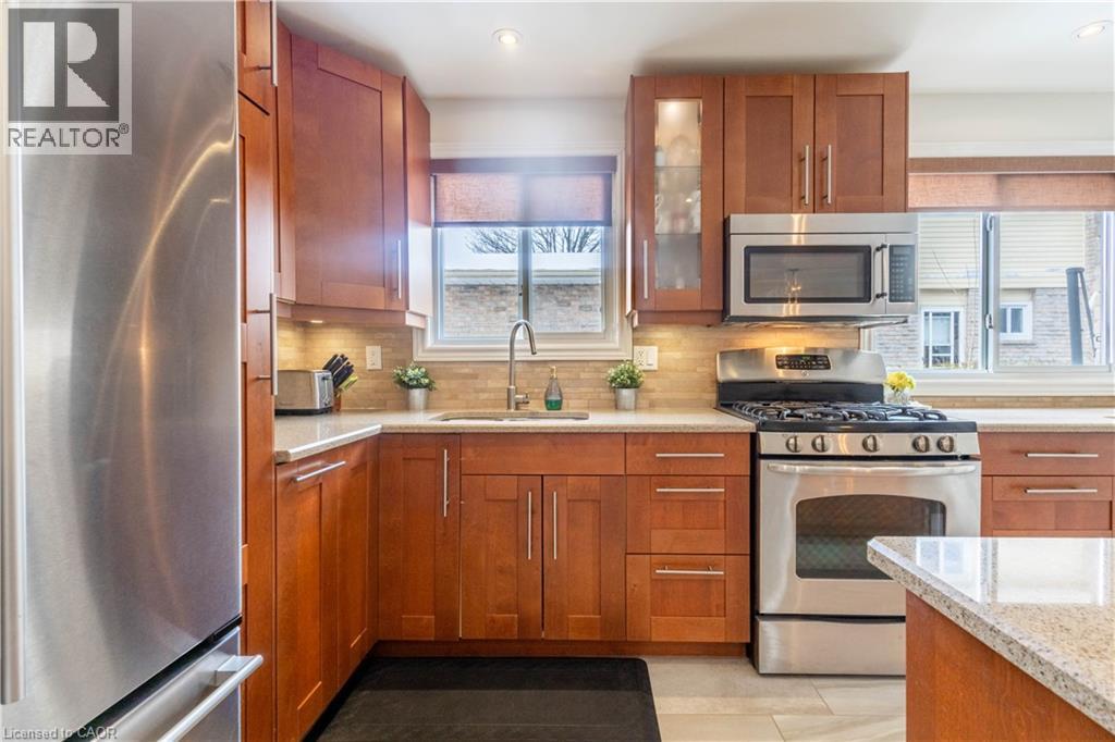 72 Athenia Drive, Stoney Creek, Ontario  L8J 1S8 - Photo 10 - 40821881