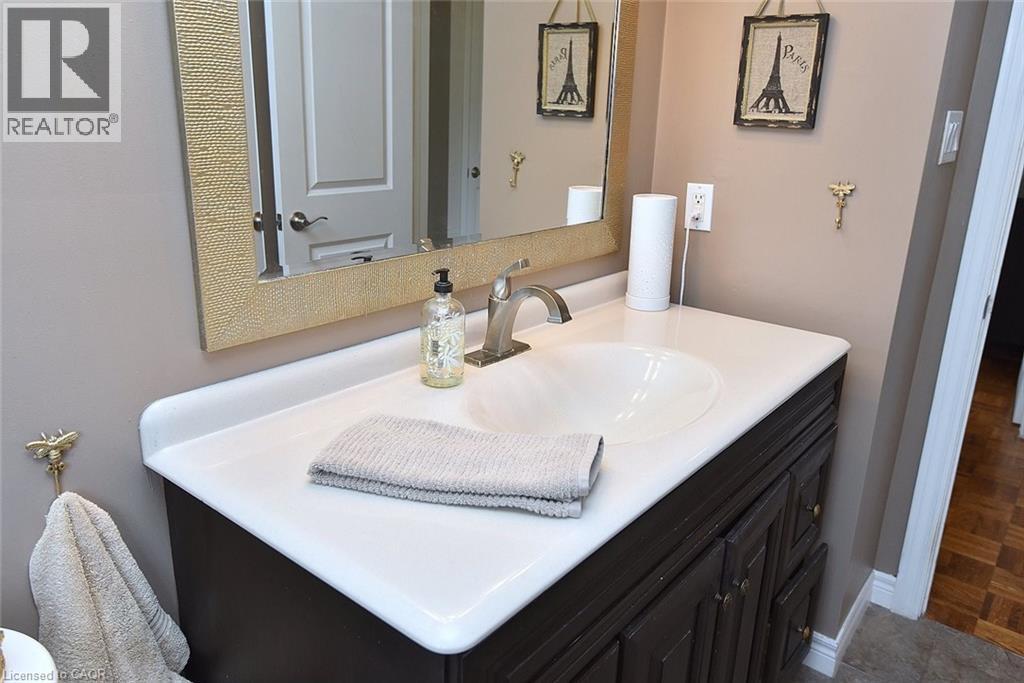 3178 Heathfield Drive, Burlington, Ontario  L7M 1C9 - Photo 26 - 40821879