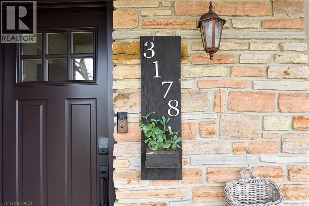 3178 Heathfield Drive, Burlington, Ontario  L7M 1C9 - Photo 4 - 40821879