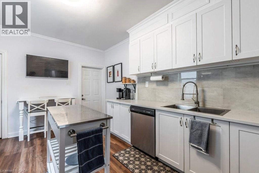 346 Hughson Street N, Hamilton, Ontario  L8L 4N1 - Photo 8 - 40821773