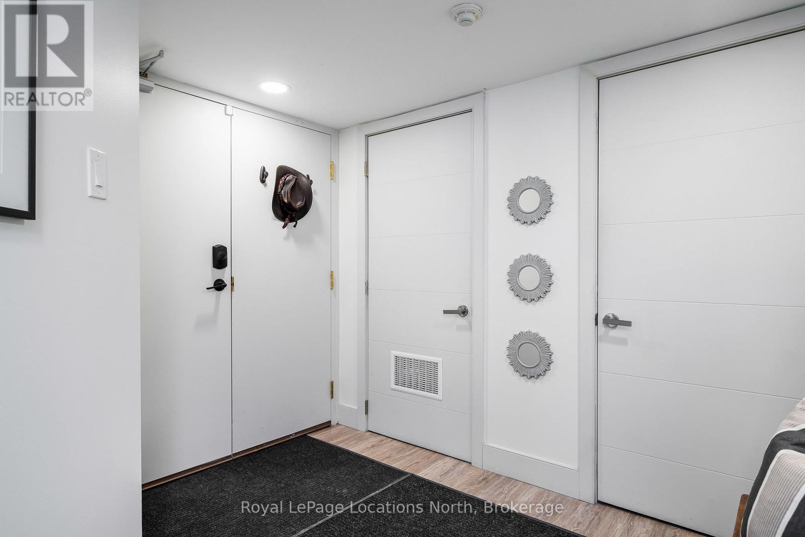 901 - 24 Ramblings Way, Collingwood, Ontario  L9Y 5C6 - Photo 3 - S13012564