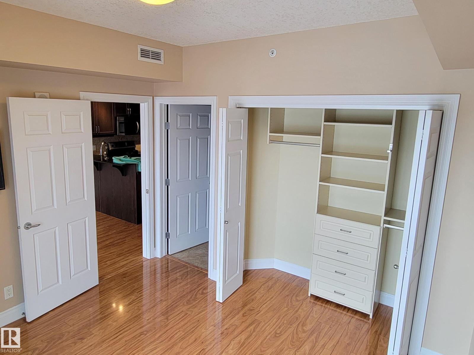 #1005 10303 111 St Nw, Edmonton, Alberta  T5K 0C6 - Photo 9 - E4478148