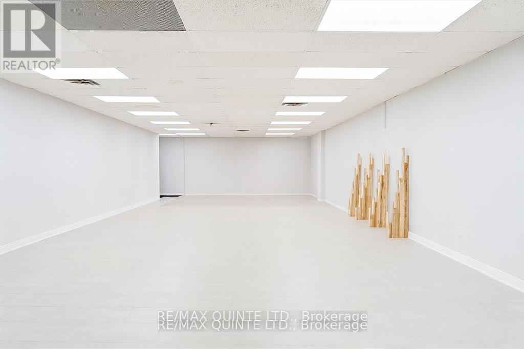 Unit #4 - 257 Dundas Street E, Quinte West, Ontario  K8V 1M1 - Photo 4 - X13012624