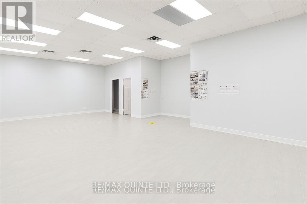 Unit #4 - 257 Dundas Street E, Quinte West, Ontario  K8V 1M1 - Photo 6 - X13012624