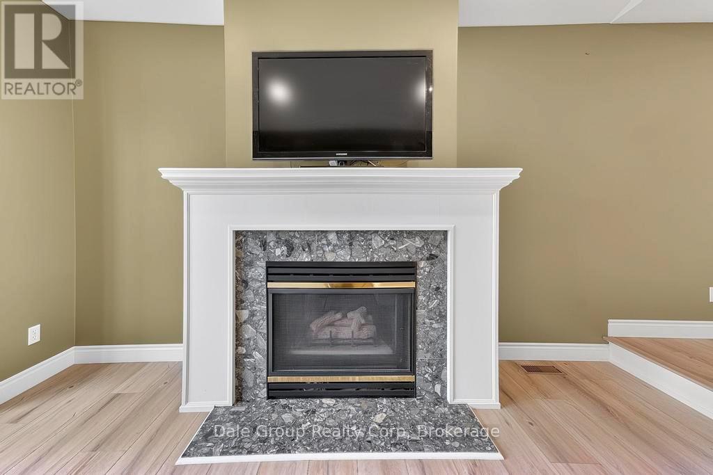 256 Rivers Boulevard E, South Huron, Ontario  N0M 1S1 - Photo 4 - X13012600