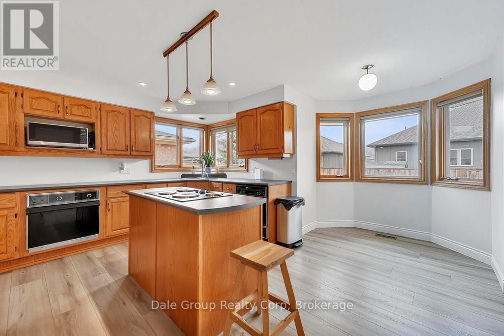 256 Rivers Boulevard E, South Huron, Ontario  N0M 1S1 - Photo 9 - X13012600