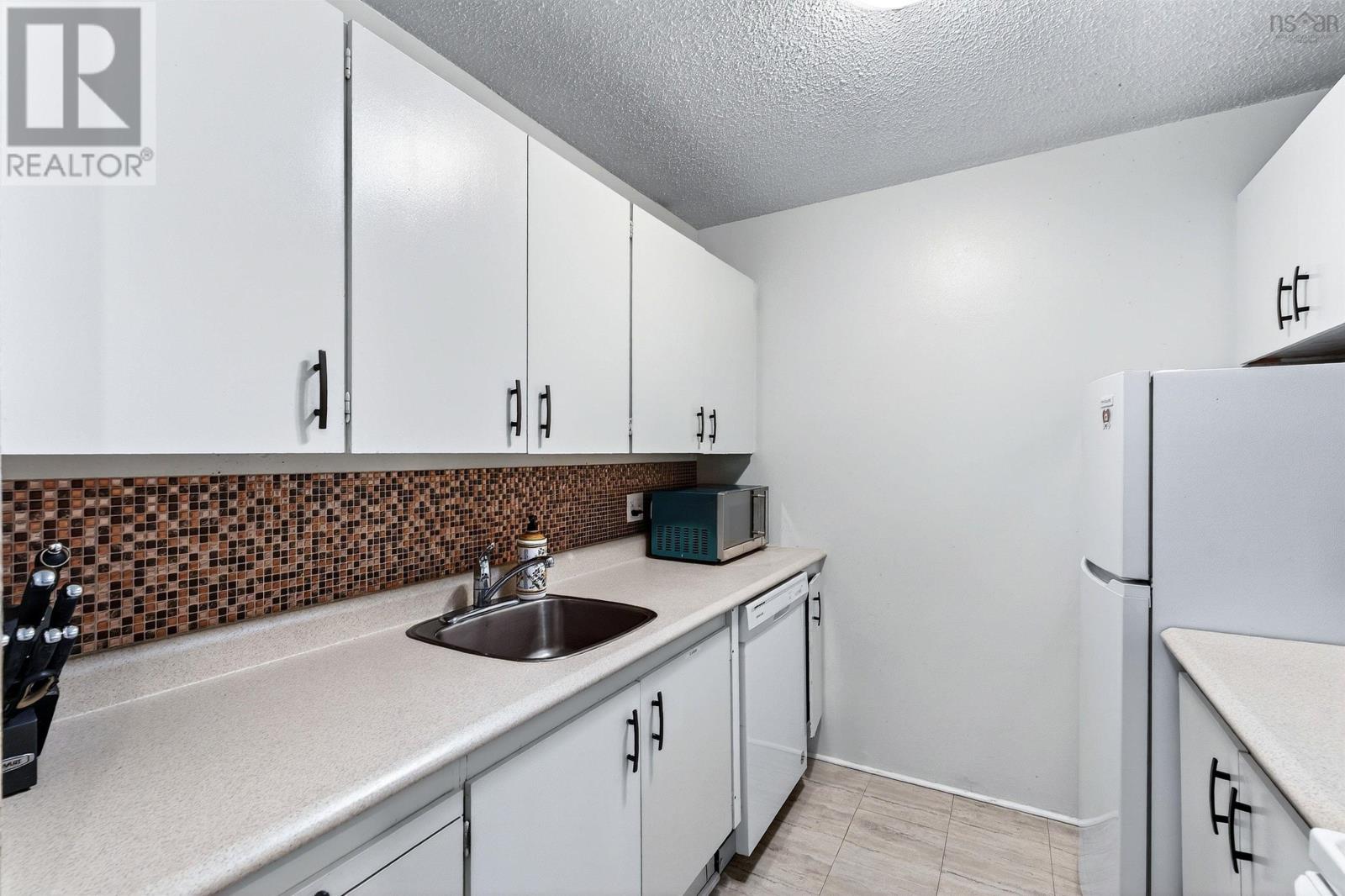 303 5572 North Ridge Road, North End, Nova Scotia  B3K 5K2 - Photo 28 - 202607803