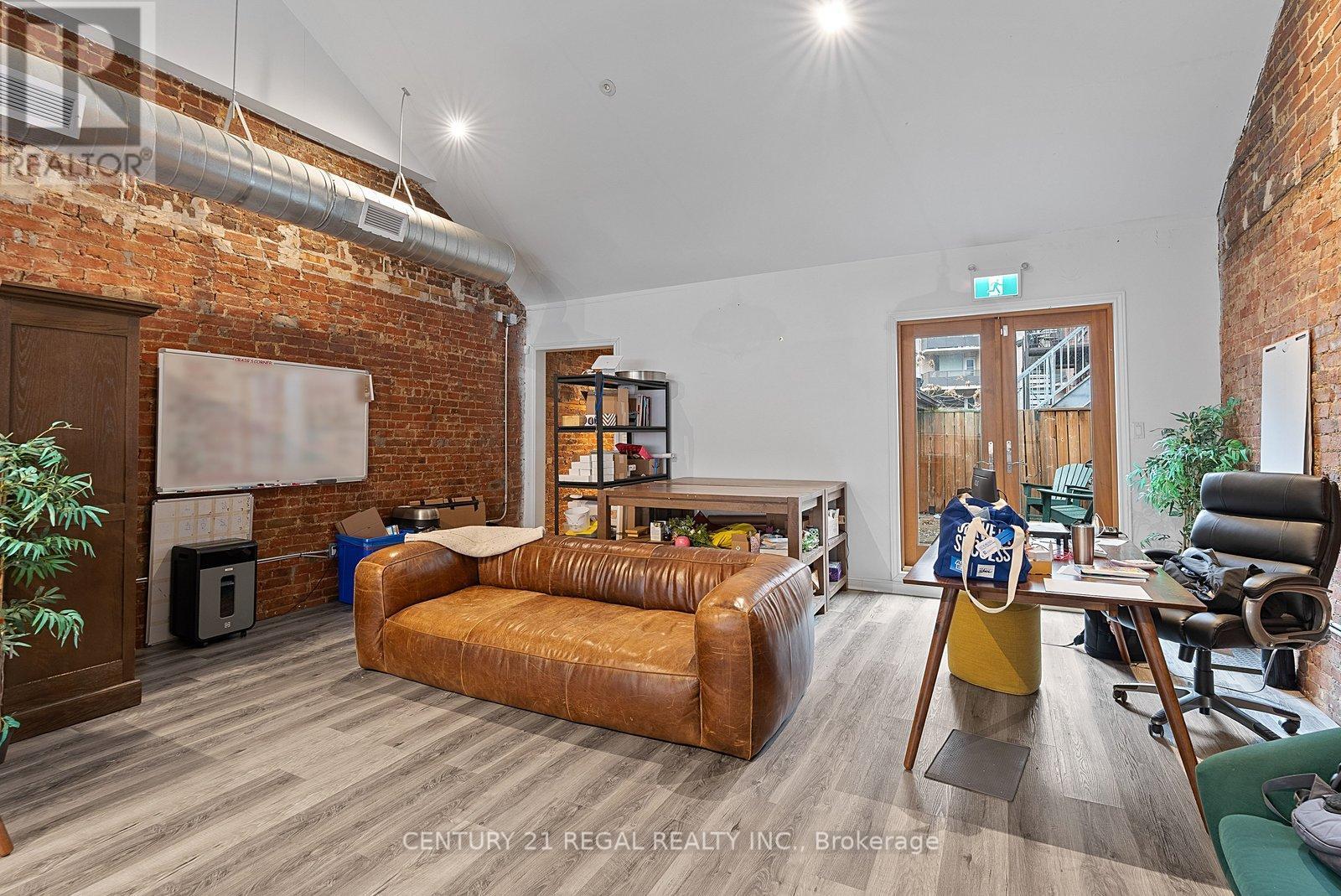 2nd/3rd - 481-483 Church Street, Toronto, Ontario  M4Y 2C6 - Photo 18 - C13012532