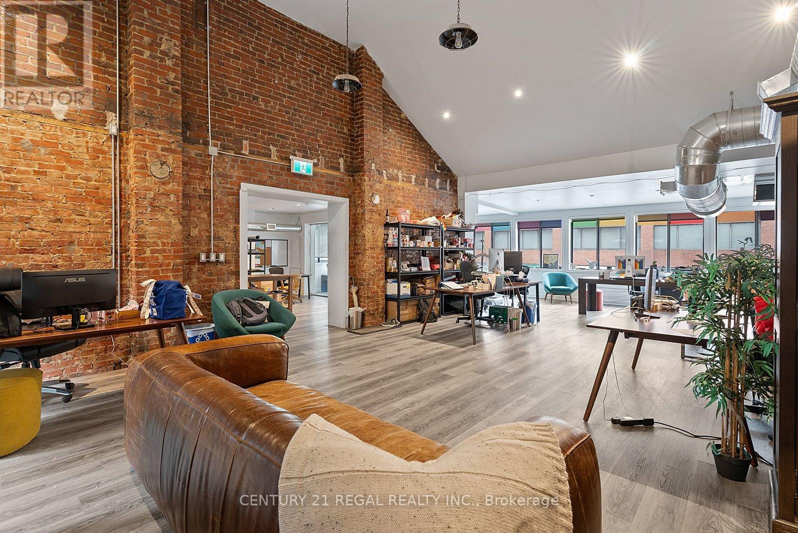 2nd/3rd - 481-483 Church Street, Toronto, Ontario  M4Y 2C6 - Photo 19 - C13012532