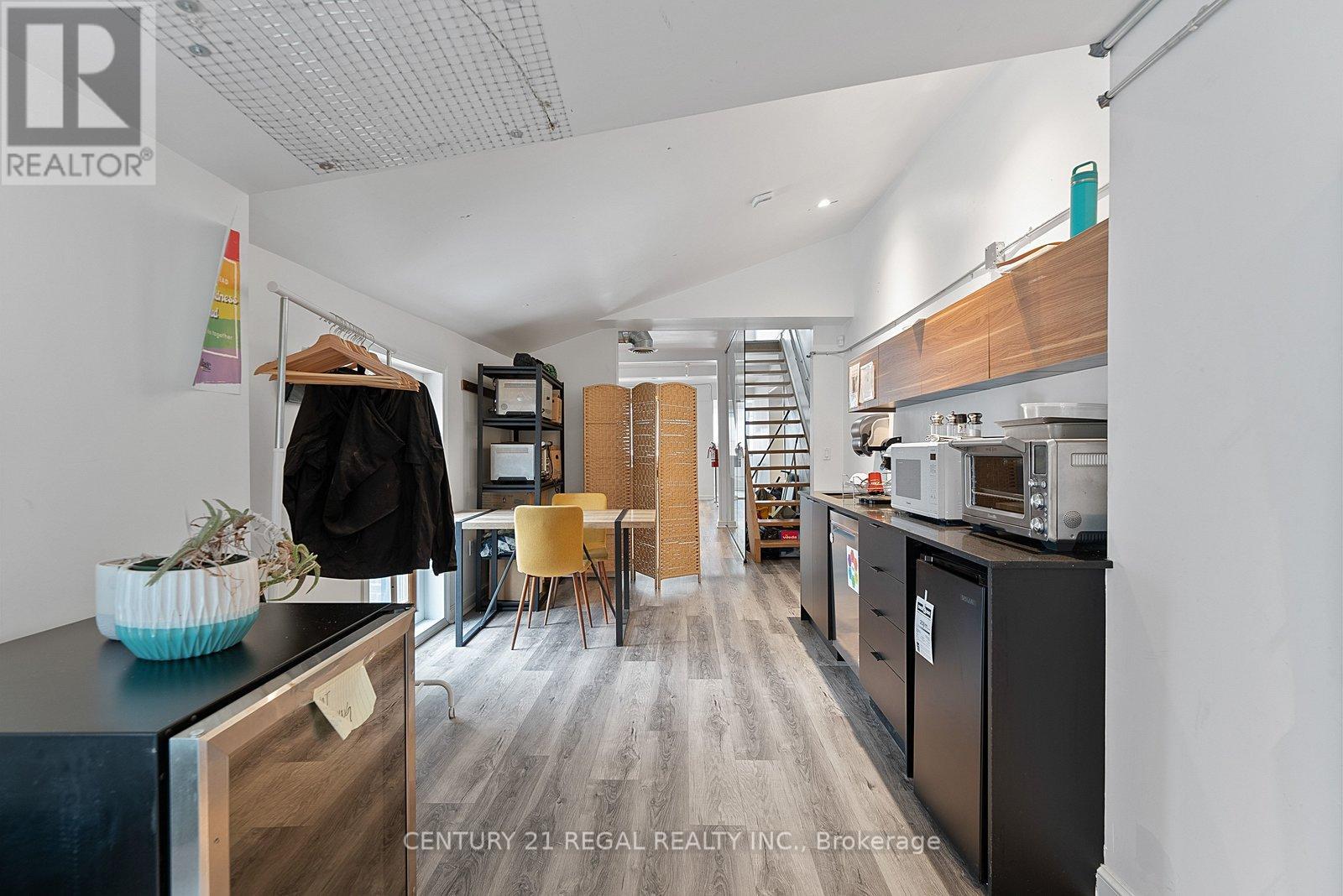 2nd/3rd - 481-483 Church Street, Toronto, Ontario  M4Y 2C6 - Photo 28 - C13012532