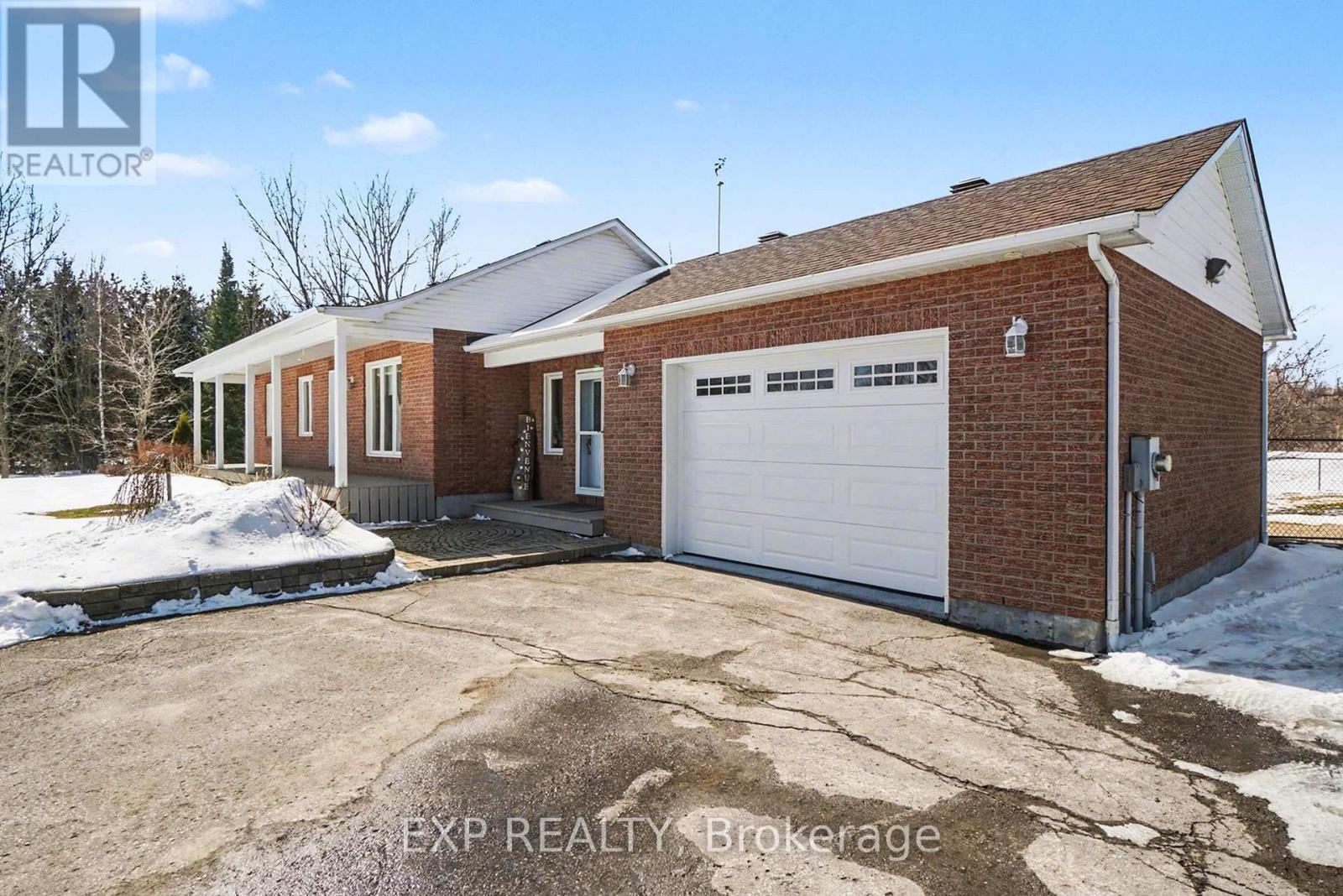 3238 Drouin Road, Clarence-Rockland, Ontario  K0A 2A0 - Photo 2 - X13012648