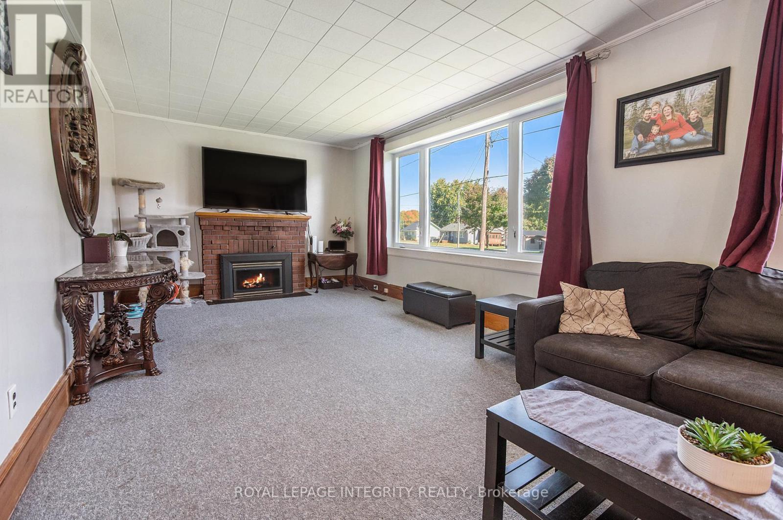 101 Paul Drive, Lanark Highlands, Ontario  K0G 1K0 - Photo 5 - X13012676