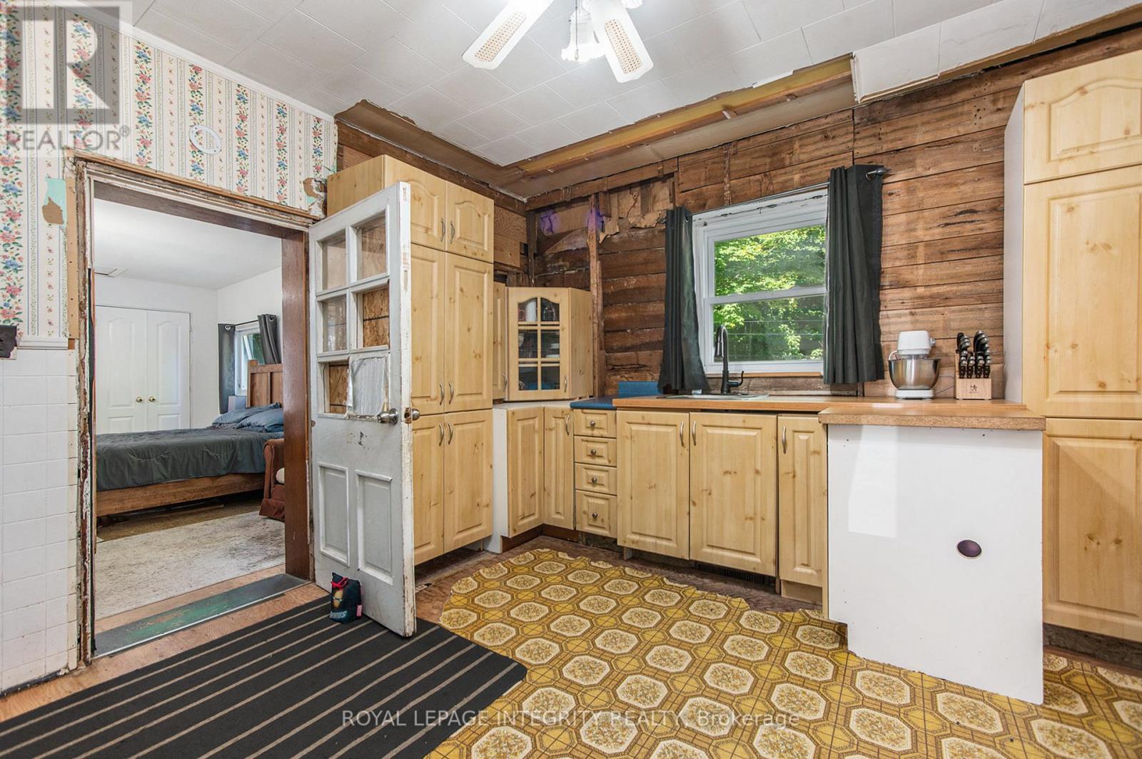 101 Paul Drive, Lanark Highlands, Ontario  K0G 1K0 - Photo 9 - X13012676