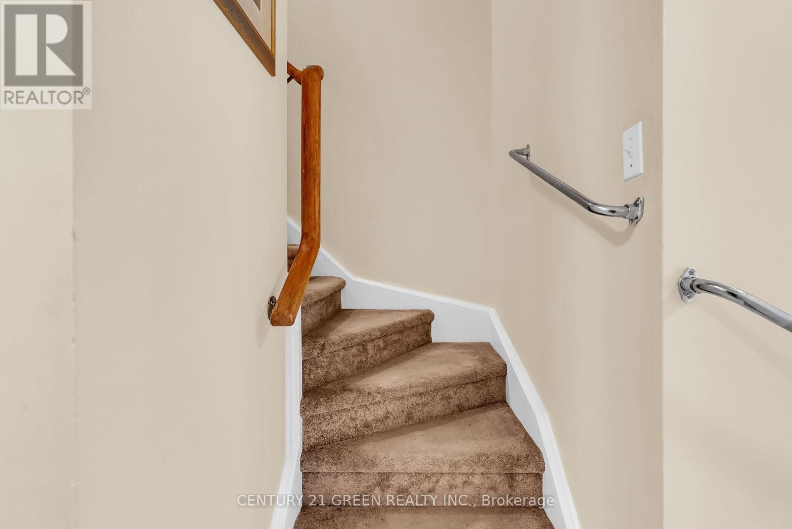 3152 Angel Pass Drive, Mississauga, Ontario  L5M 7R5 - Photo 20 - W12991514