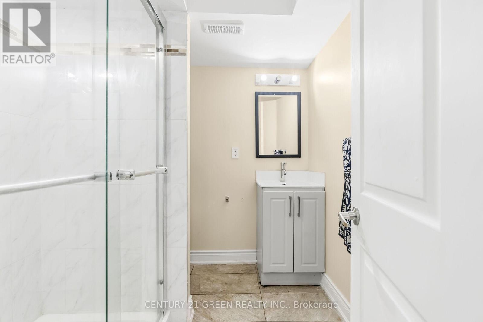 3152 Angel Pass Drive, Mississauga, Ontario  L5M 7R5 - Photo 39 - W12991514