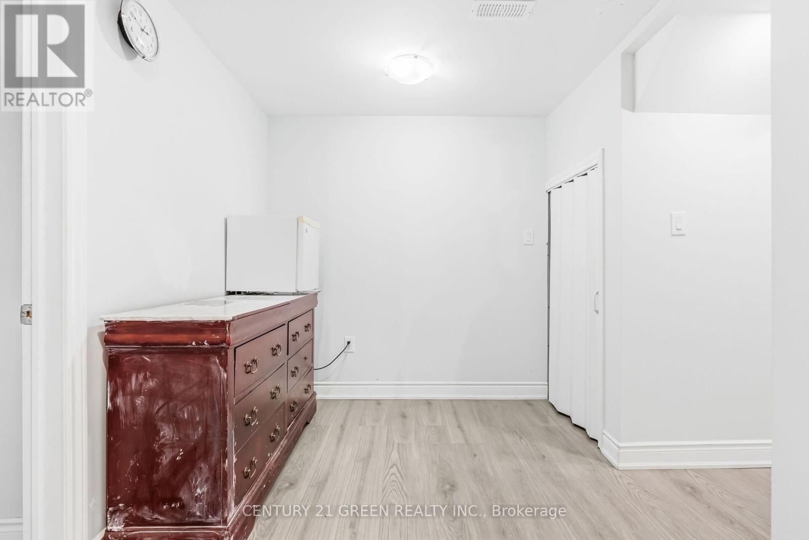 3152 Angel Pass Drive, Mississauga, Ontario  L5M 7R5 - Photo 34 - W12991514