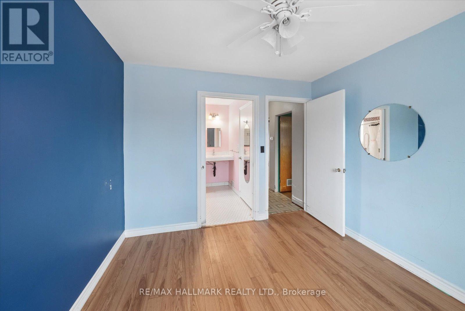 31a Laurel Avenue, Toronto, Ontario  M1K 3J3 - Photo 19 - E13012526