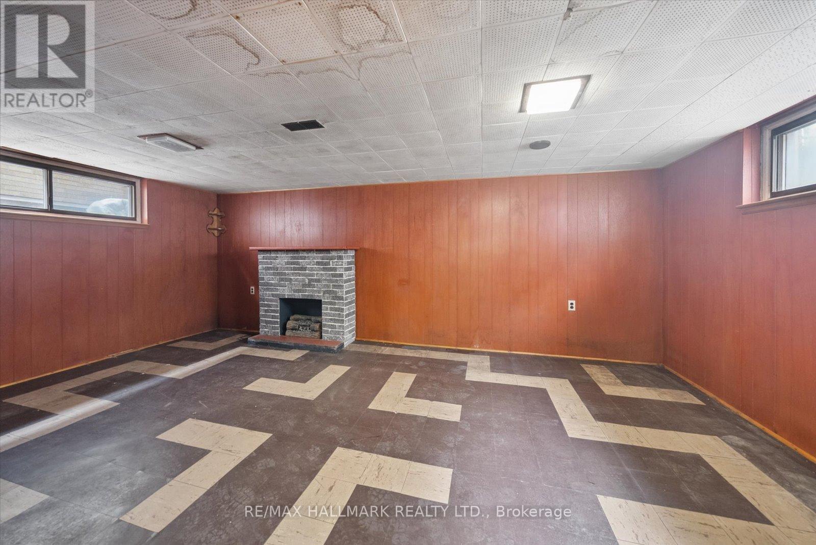 31a Laurel Avenue, Toronto, Ontario  M1K 3J3 - Photo 24 - E13012526