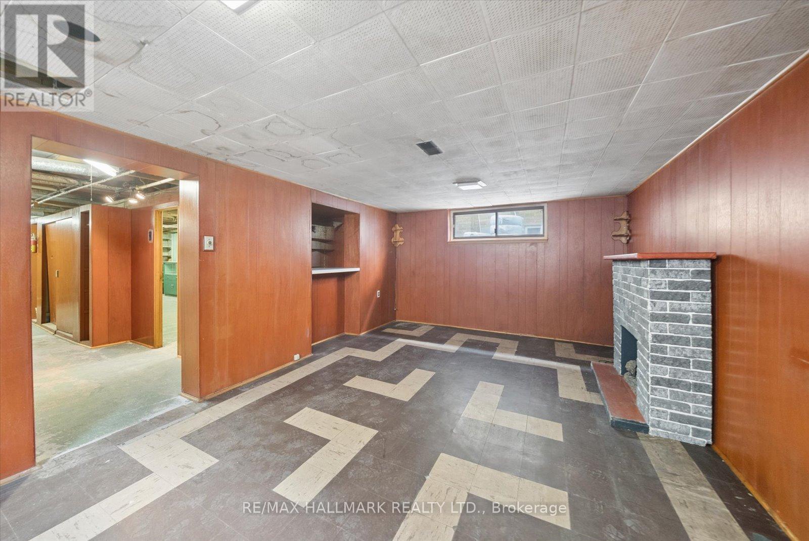 31a Laurel Avenue, Toronto, Ontario  M1K 3J3 - Photo 25 - E13012526