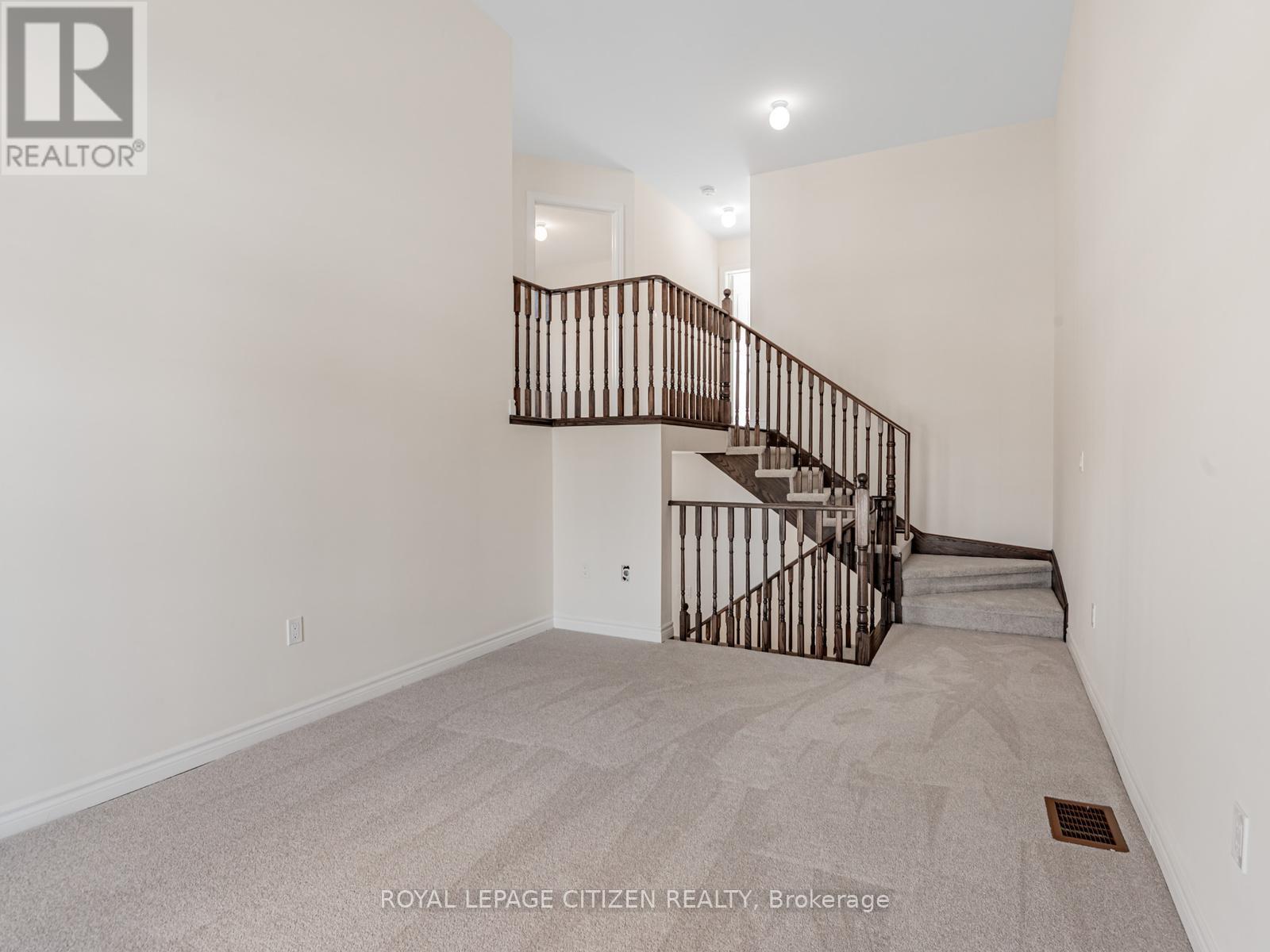 7 Wayne Allison Drive, Georgina, Ontario  L0E 1R0 - Photo 23 - N13012616