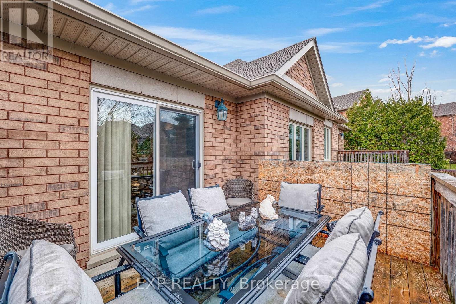 21 Upper Highland, New Tecumseth, Ontario  L9R 0K5 - Photo 13 - N13012638