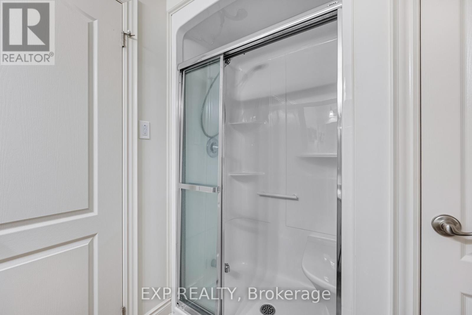 21 Upper Highland, New Tecumseth, Ontario  L9R 0K5 - Photo 32 - N13012638