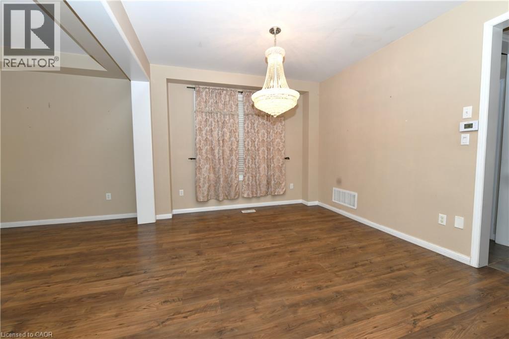 271 Baldwin Drive, Cambridge, Ontario  N3C 0B8 - Photo 4 - 40815278