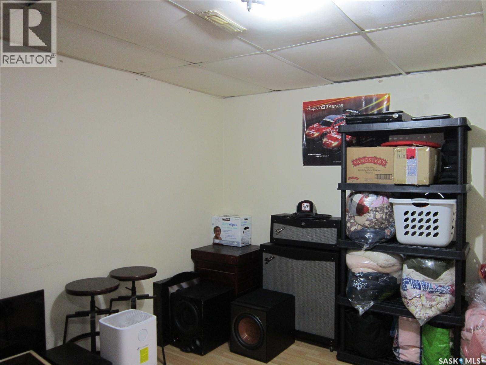 552 6th Street E, Prince Albert, Saskatchewan  S6V 0N4 - Photo 12 - SK029534