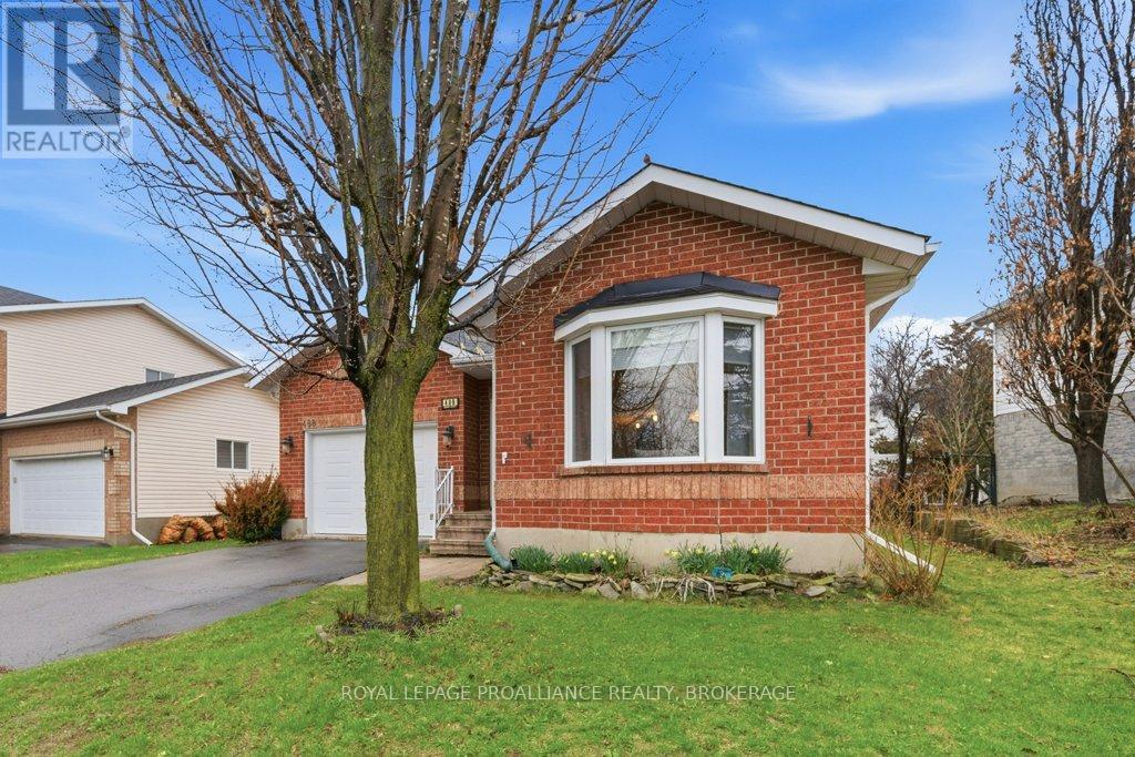 488 Fieldstone Drive, Kingston, Ontario  K7K 7E5 - Photo 3 - X13012642