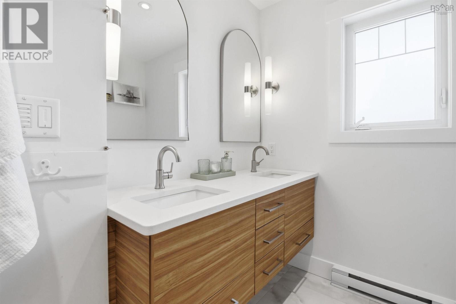 5873 Cabot Street, Halifax, Nova Scotia  B3K 2K2 - Photo 31 - 202607505