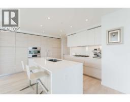 4605 680 QUAYSIDE DRIVE, New Westminster, British Columbia