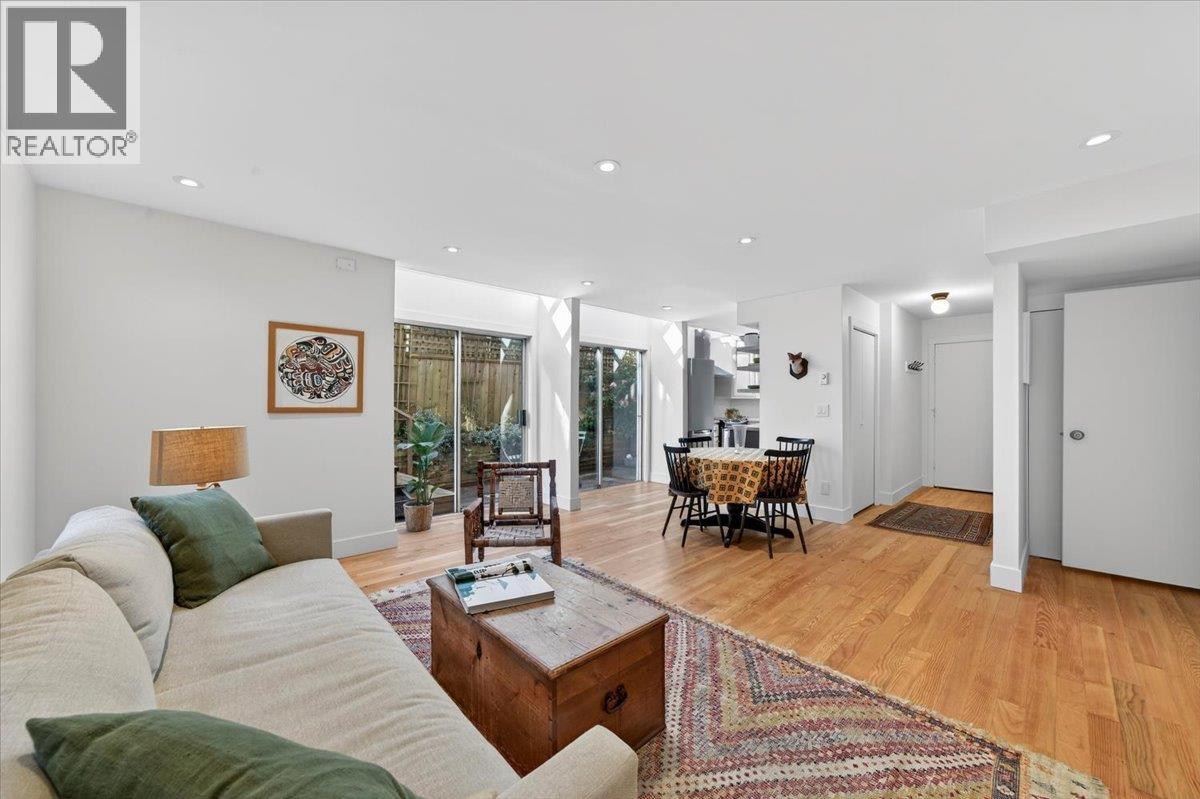 38 W 14th Avenue, Vancouver, British Columbia  V5Y 1W6 - Photo 8 - R3108956