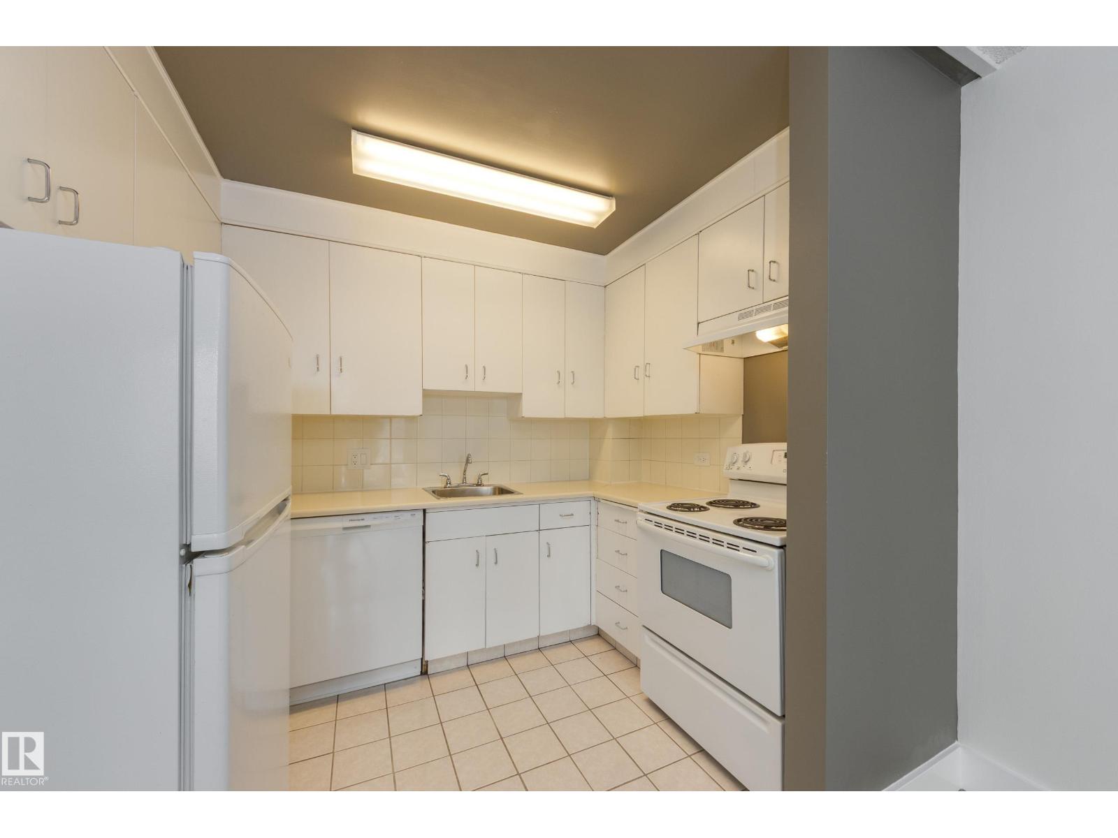 #207 12207 Jasper Av Nw, Edmonton, Alberta  T5N 3K2 - Photo 17 - E4482837