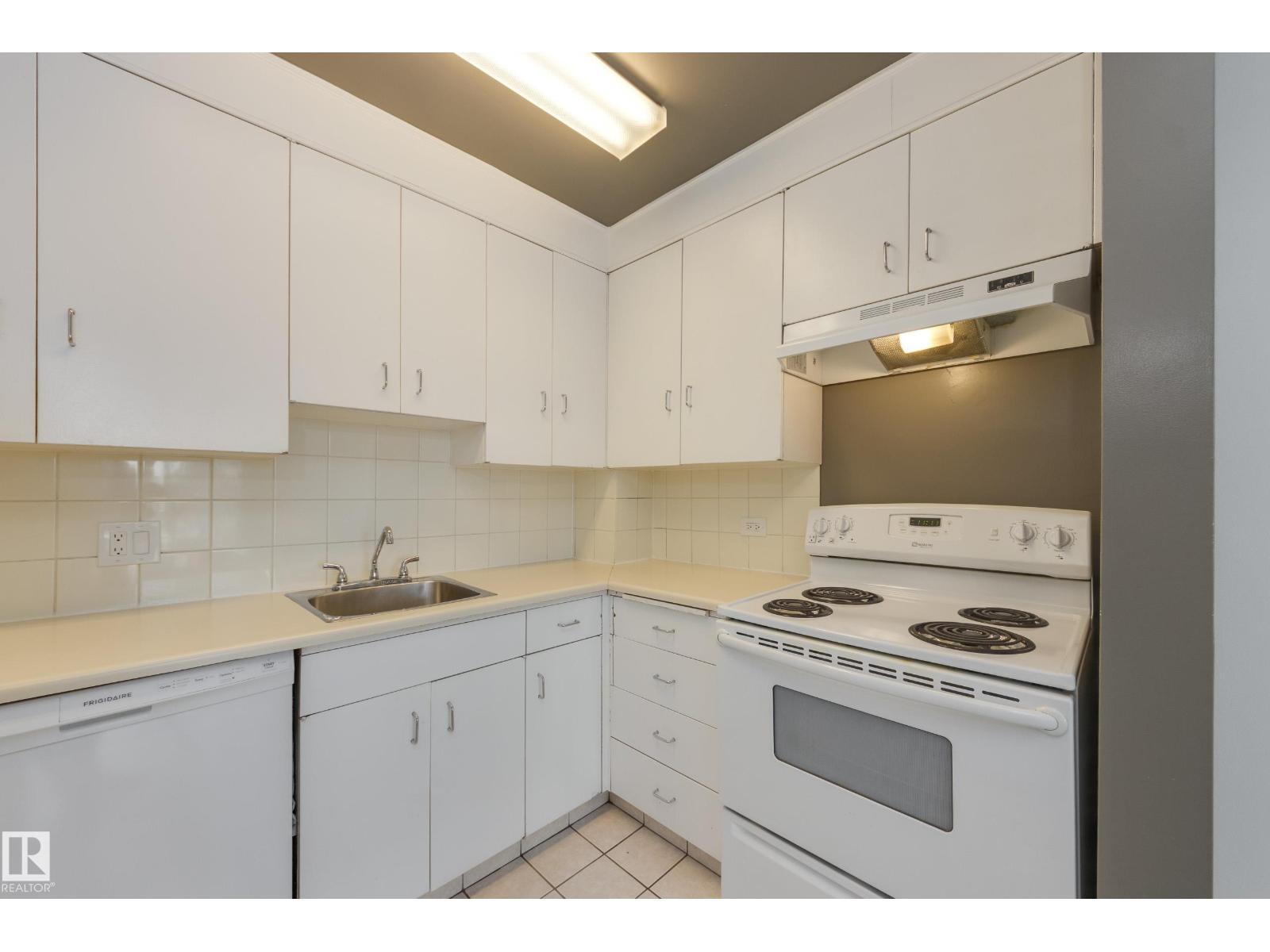 #207 12207 Jasper Av Nw, Edmonton, Alberta  T5N 3K2 - Photo 18 - E4482837