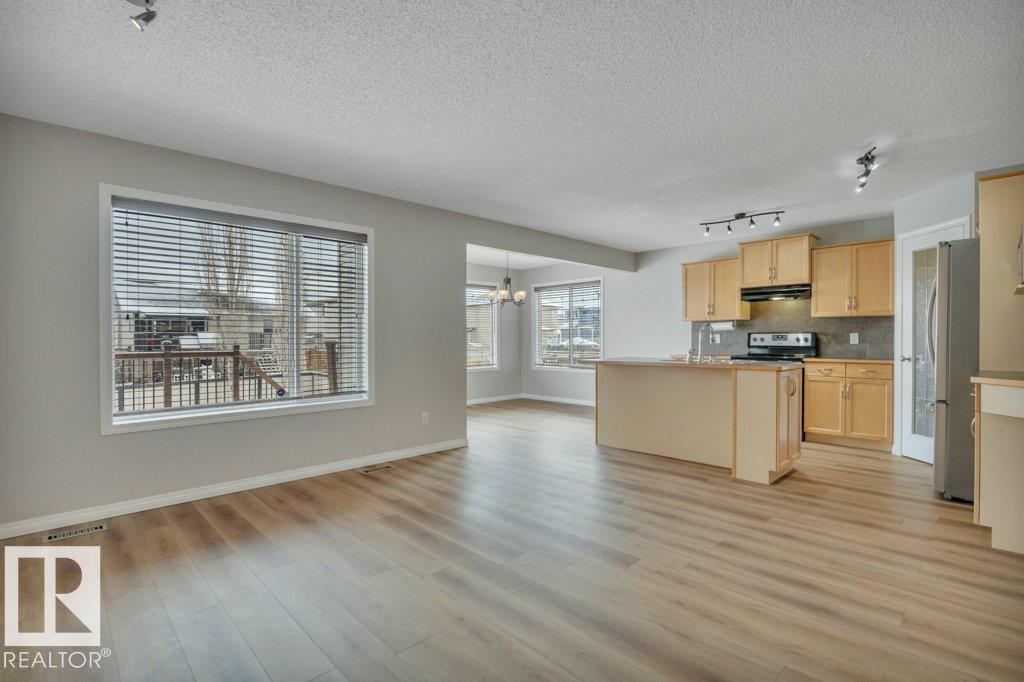 35 Huxley Cv, Spruce Grove, Alberta  T7X 4S5 - Photo 9 - E4482838