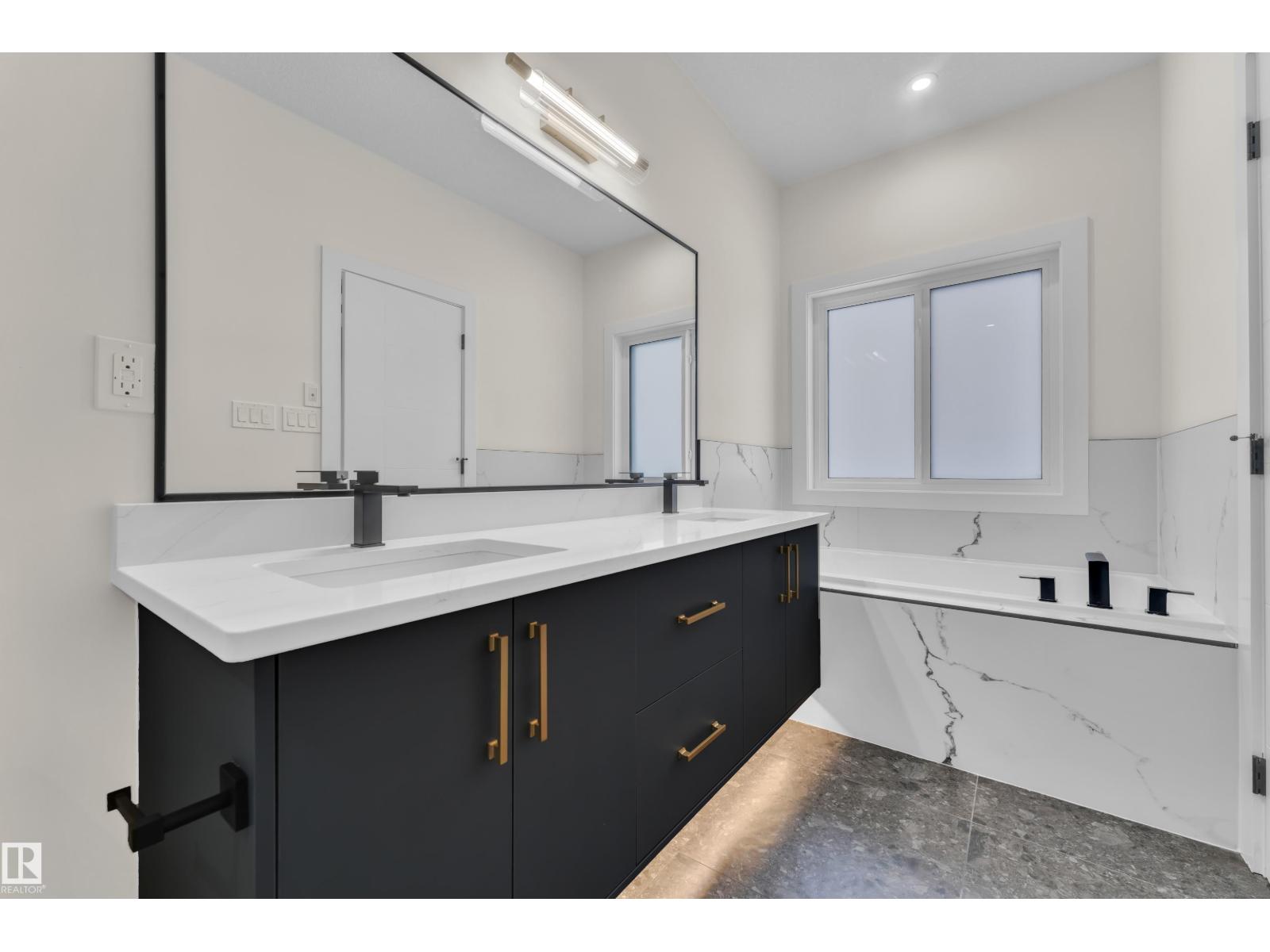 8450 Mayday Li Sw, Edmonton, Alberta  T6X 3G1 - Photo 31 - E4482688