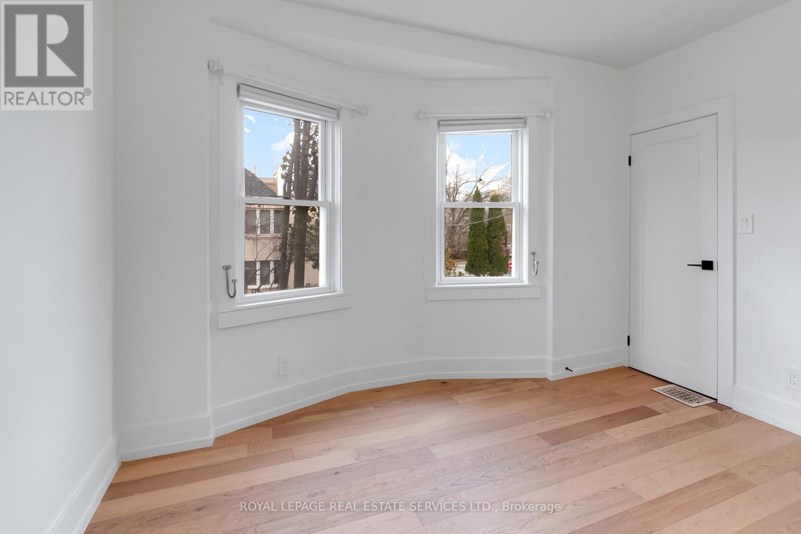 954 Shaw Street, Toronto, Ontario  M6G 3M6 - Photo 22 - W13012524