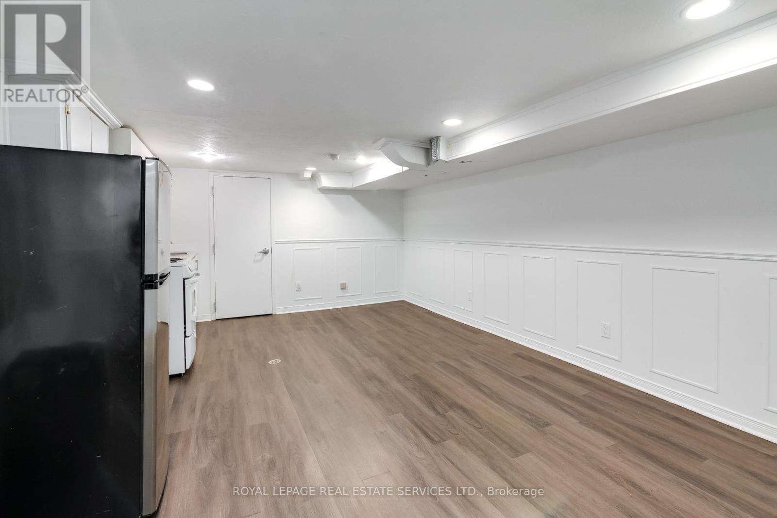 954 Shaw Street, Toronto, Ontario  M6G 3M6 - Photo 28 - W13012524