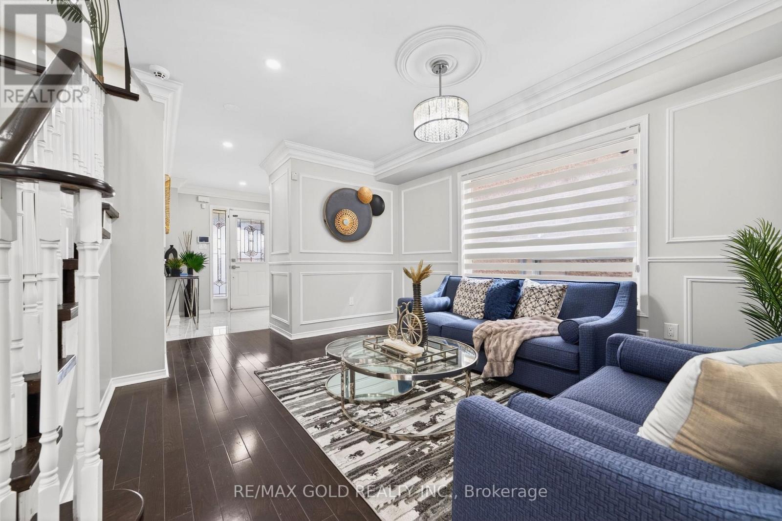 12 Linderwood Drive W, Brampton, Ontario  L7A 1R7 - Photo 11 - W13012534