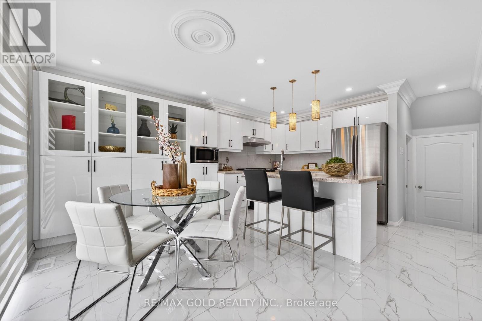 12 Linderwood Drive W, Brampton, Ontario  L7A 1R7 - Photo 12 - W13012534