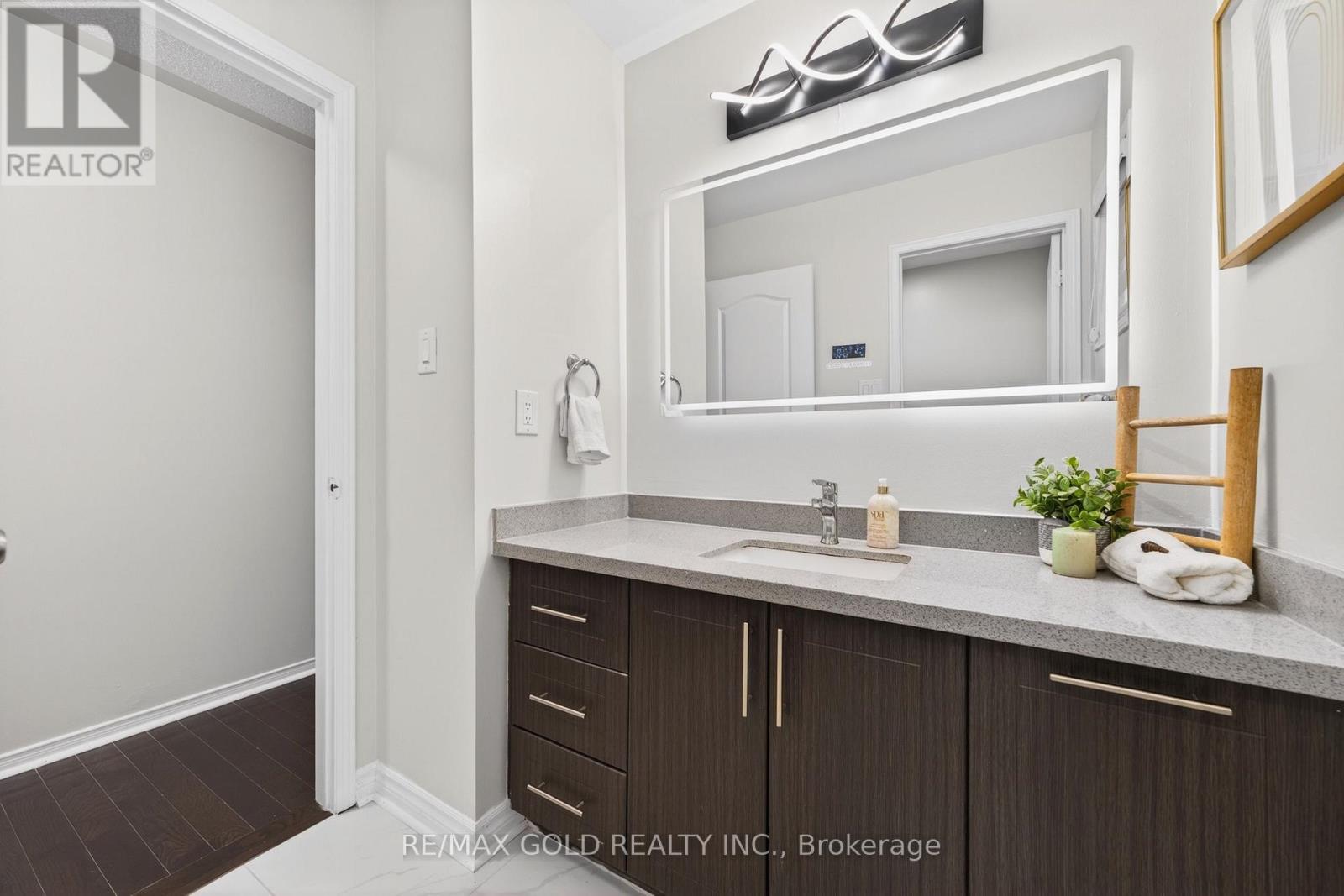 12 Linderwood Drive W, Brampton, Ontario  L7A 1R7 - Photo 34 - W13012534