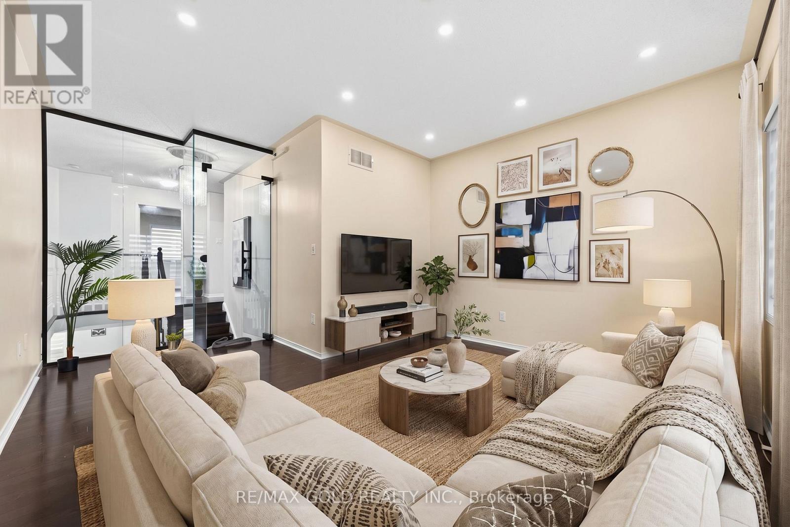 12 Linderwood Drive W, Brampton, Ontario  L7A 1R7 - Photo 38 - W13012534