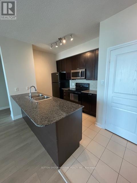 3508 - 3525 Kariya Drive, Mississauga, Ontario  L5B 0C2 - Photo 3 - W13012536