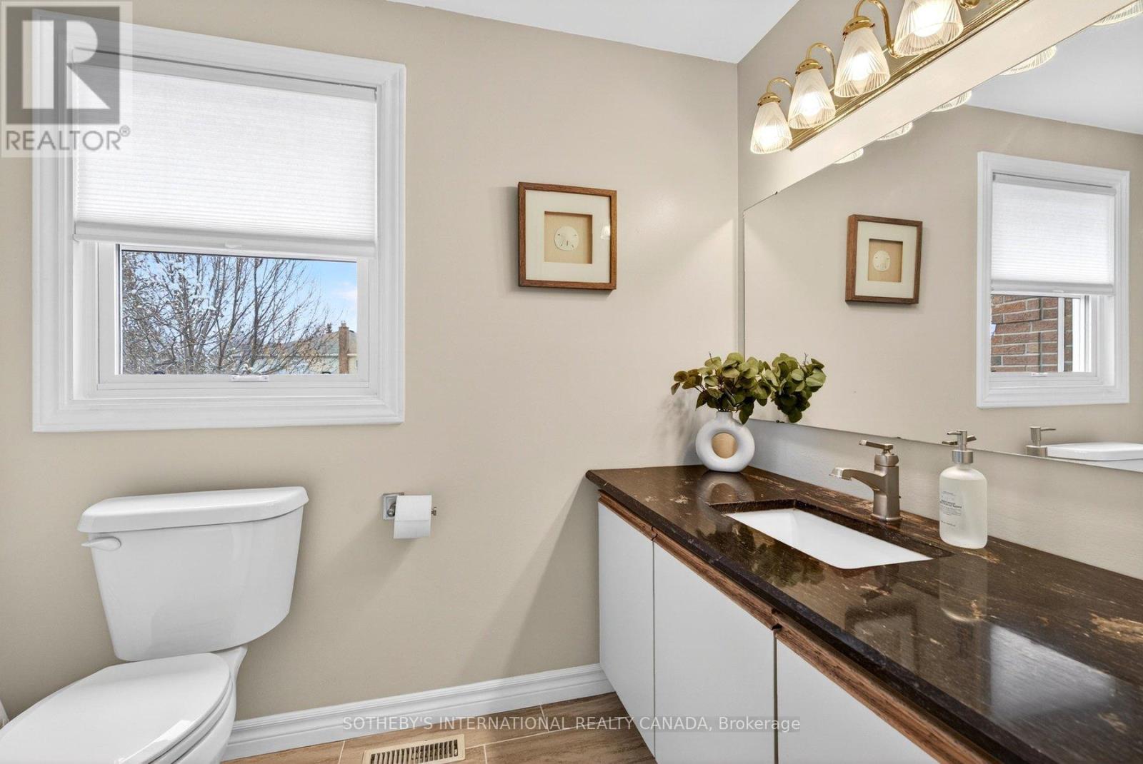 2163 Winding Way, Burlington, Ontario  L7M 2X2 - Photo 21 - W13012568