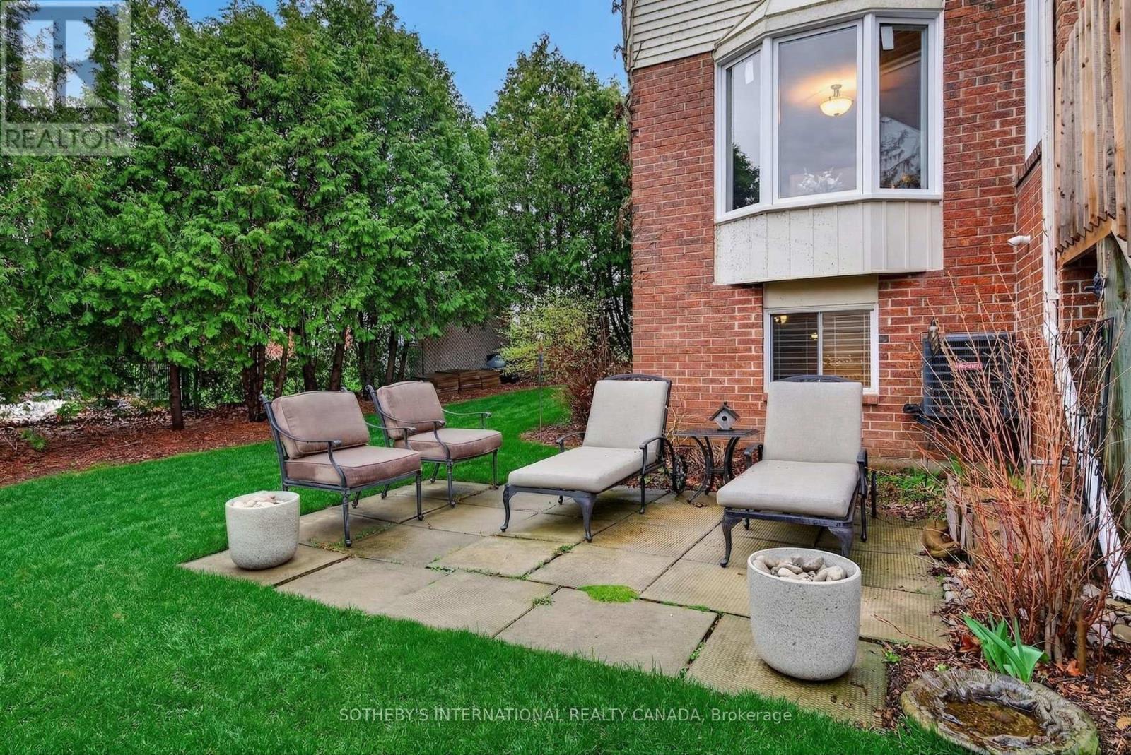 2163 Winding Way, Burlington, Ontario  L7M 2X2 - Photo 29 - W13012568