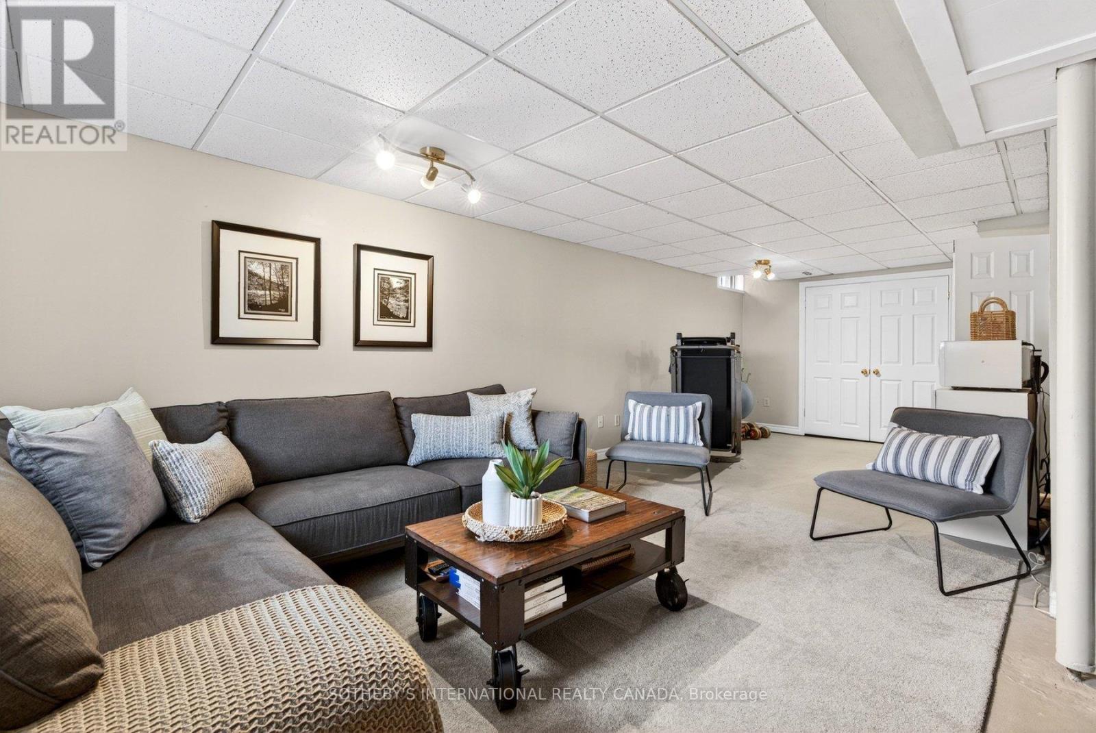 2163 Winding Way, Burlington, Ontario  L7M 2X2 - Photo 39 - W13012568